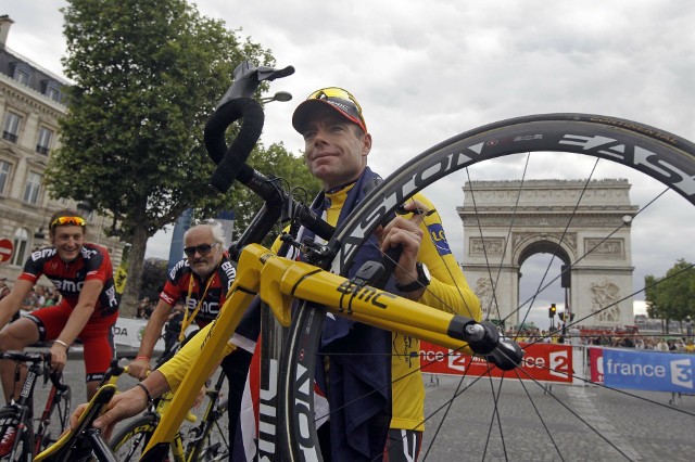 Ponad stuletnią tradycją jest, że Tour de France kończy się zawsze w Paryżu