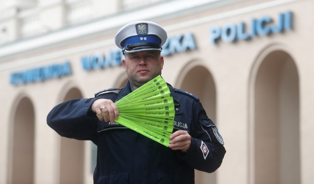 Podkom. Paweł Grześ z Wydziału Ruchu Drogowego Komendy Wojewódzkiej Policji w Rzeszowie.