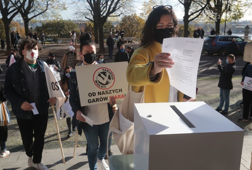 Protest restauratorów w Szczecinie - 3.11.2020