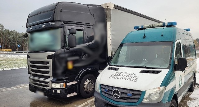 Serbski przewoźnik wykorzystywał zezwolenie uprawniające do wykonywania międzynarodowych przewóz drogowych, które wydano innemu przedsiębiorcy