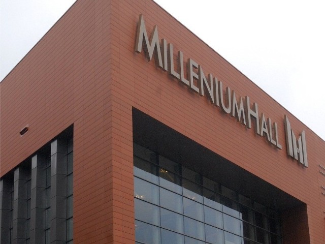 Otwarcie Millenium Hall już w połowie października 2011.