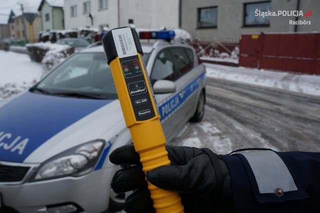 27-latek prowadził auto mając ponad 2,5 promila