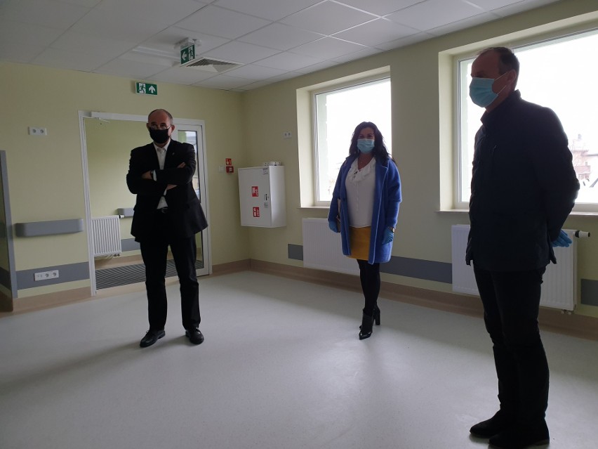 Szpital w Łapach otrzymał nowy tomograf komputerowy.
