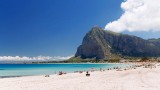 11 najlepszych plaż w Europie na jesienny wypoczynek. Tam woda ma 24 stopnie nawet w październiku
