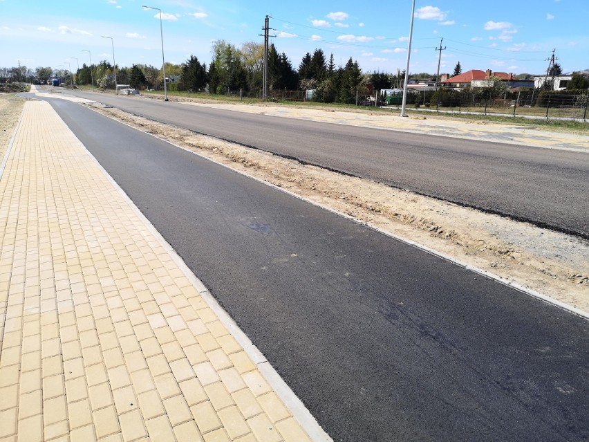 Nowa droga połączy Lipową z Graniczną i "średnicówką". Budowa już jest na ostatniej prostej [zdjęcia]