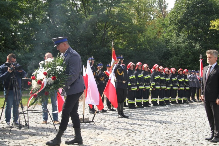 16 lat po zamachu na World Trade Center. W Kielcach upamiętnili ofiary (WIDEO, zdjęcia)