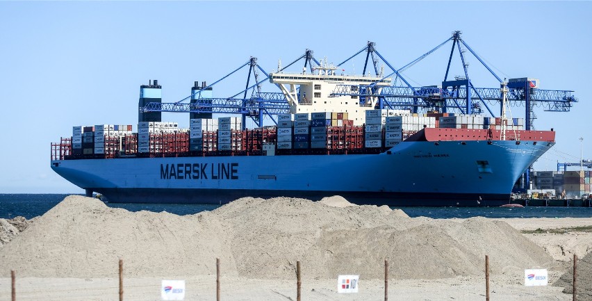 Kontenerowiec Maersk płynący do Gdańska zgubił na morzu 46...