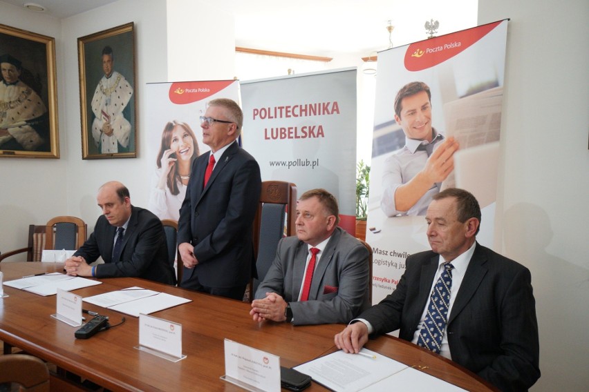 Politechnika Lubelska i Poczta Polska będą współpracować w dziedzinie elektromobilności