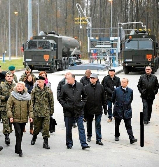 Z nowoczesnej bazy paliw koło Gardei będą korzystali żołnierze ze wszystkich jednostek z północnej Polski