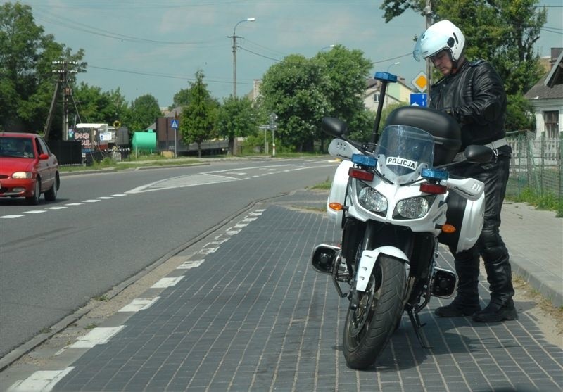 Policjanci na motorach