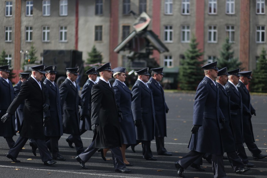 Bytomskie koszary wojskowe otwarte. 34. Śląski Dywizjon...