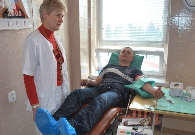 Jedną z osób, które oddawały krew, był Artur Szewczyk z Ponikwi Małej