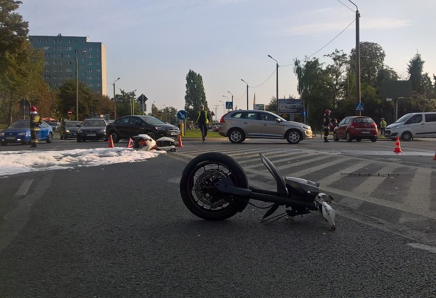 Wrocław: Wypadek na Borowskiej. Motocykl w częściach. Duże utrudnienia!