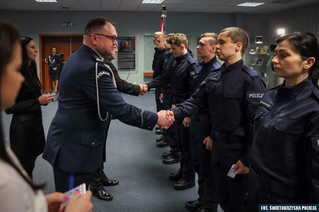 Podczas środowej uroczystości w Komendzie Wojewódzkiej Policji w Kielcach