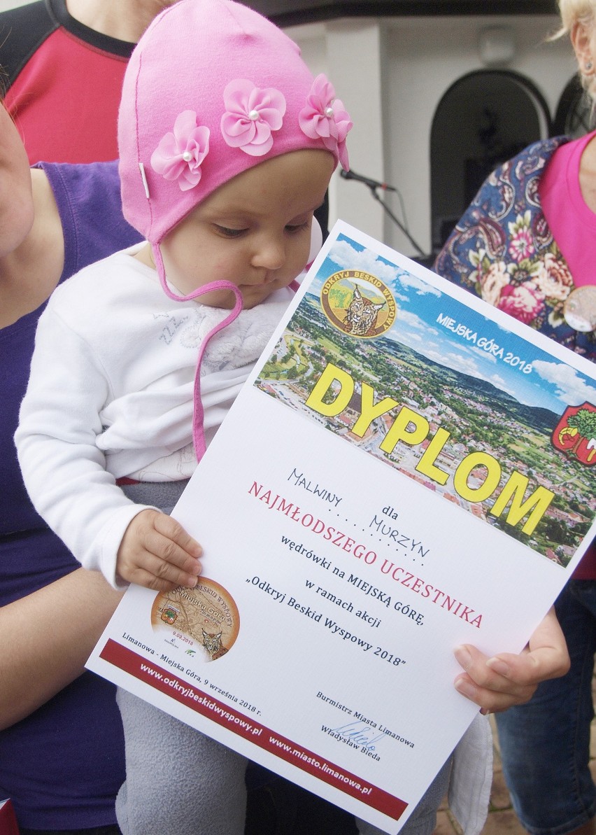 Odkryj Beskid Wyspowy. 53 złote rysie na Miejskiej Górze. W niedzielę szczyt zdobyło ponad 700 turystów