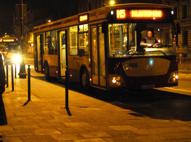 Podwojenie liczby kursów autobusów nocnych kosztowałoby 4 mln zł