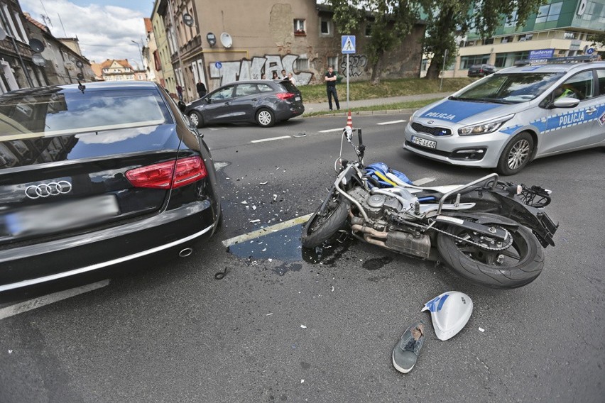 Wypadek motocyklisty w Zielonej Górze.