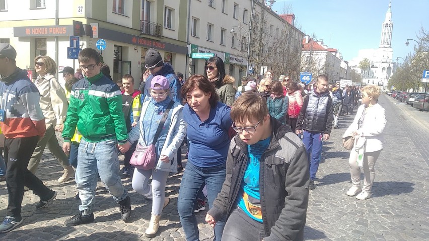 XX Marsz Godności Osób Niepełnosprawnych przeszedł ulicami Białegostoku (zdjęcia)
