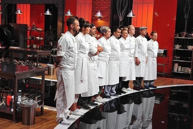 Uczestnicy "Top Chef" w 6. odcinku programu (fot. Grzegorz...