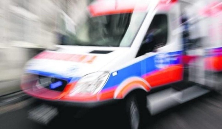 Tragedia w Stojkowie w gminie Dygowo. 2-letni chłopczyk zginął pod kołami śmieciarki