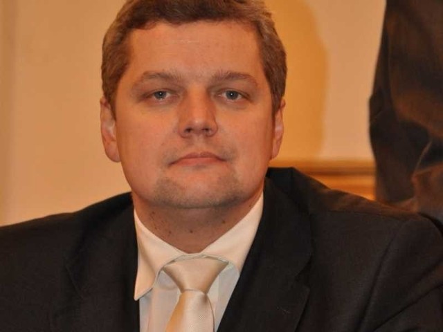 Norbert Masztalerz, prezydent Tarnobrzega, nie bierze kredytów i sporo oszczędza. W oświadczeniu majątkowym za 2010 rok wykazał oszczędności w wysokości ponad 196 tysięcy złotych.