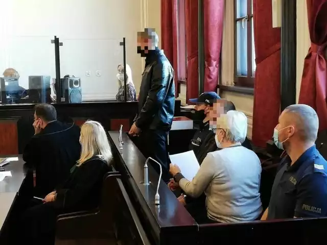 Oleksandr H. został skazany w Bydgoszczy na 11 lat więzienia, a Florin C. na 9 miesięcy pozbawienia wolności. Od tego werdyktu sądu obrońcy wywiedli apelacje. Gdański sąd zdecyduje o losie oskarżonych 17 maja.