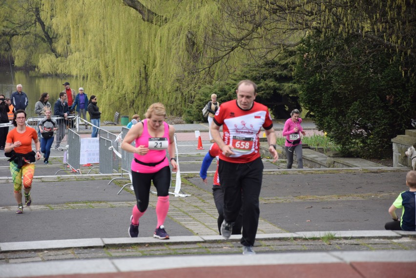 Chorzów: prawie 400 biegaczy wzięło udział z Biegu Górskim....