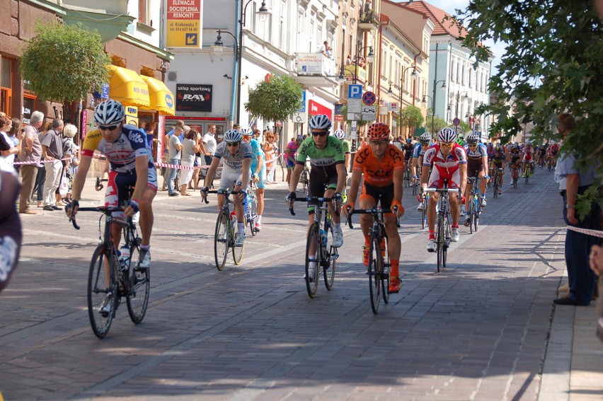 Dotąd kolarze ścigający się w Tour de Pologne byli w...