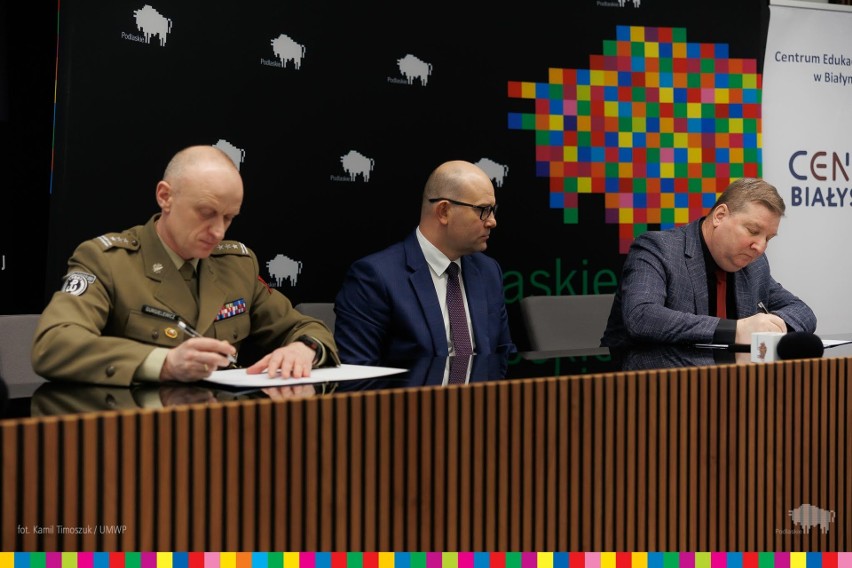 Białostockie Centrum Edukacji Nauczycieli podpisało porozumienie z 1. Podlaską Brygadą Obrony Terytorialnej