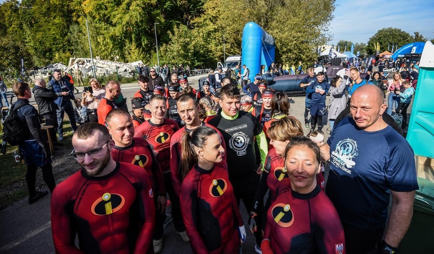 Uczestnicy biegu z przeszkodami Formoza Challenge Gdynia...