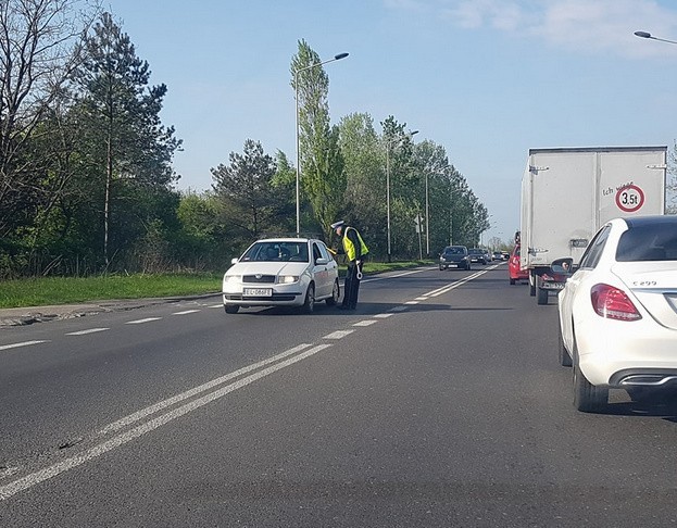 Policjanci kontrolowali trzeźwość na ul. Przybyszewskiego...