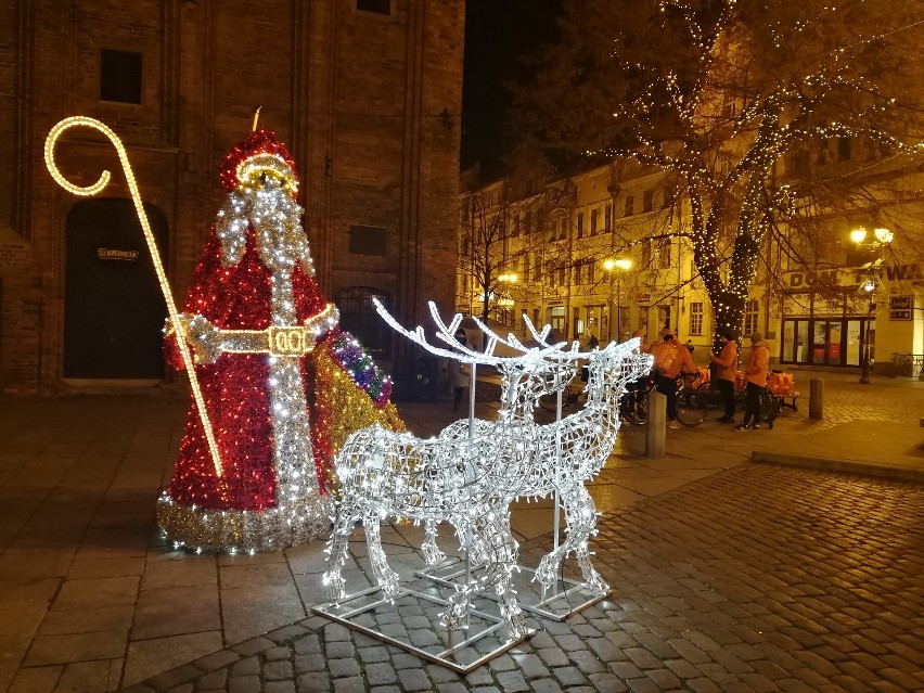 Toruń z okazji zbliżających się świąt Bożego Narodzenia...