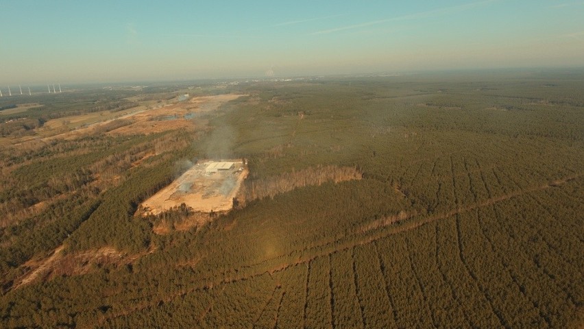 Pożar na wysypisku w Brożku wybuchł 14 lutego.