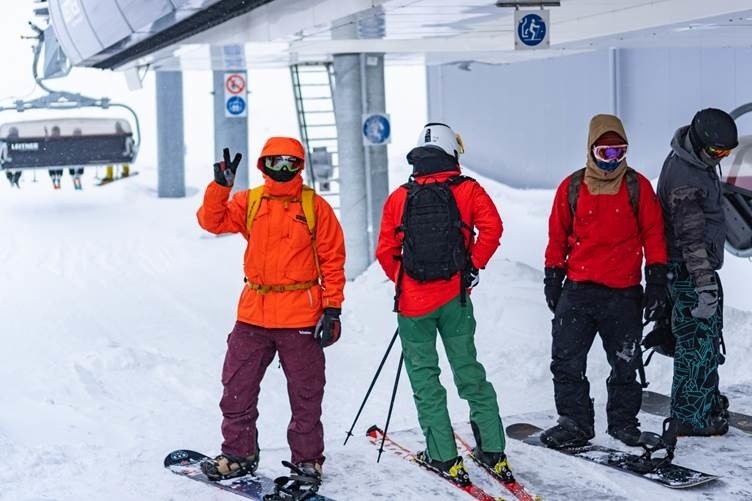 Warunki do jazdy na nartach w Beskidach są bardzo dobre....