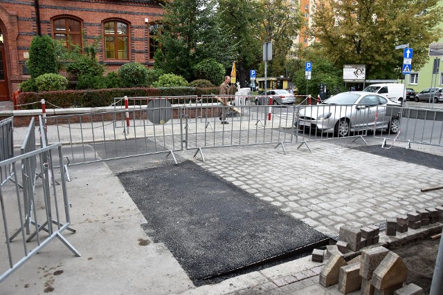 Wyniesione przejście dla pieszych na ul. Książąt Opolskich w Opolu