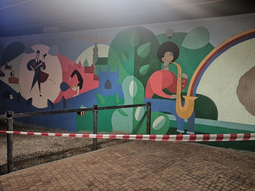 Nowy mural na rondzie Mogilskim