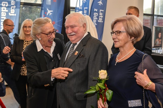 75. urodziny Lecha Wałęsy. Uroczystość w Operze Bałtyckiej