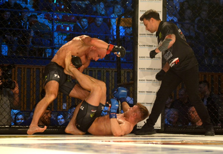 [DUŻO ZDJĘĆ] Bardzo udana gala MMA, Radom - Reszta Świata. Sprawdź wyniki!