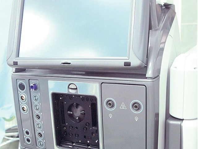 Urządzenie o wdzięcznej nazwie Constelations to nowoczesny aparat do wykonywania zabiegów witrektomii, niedawno zakupiony przez koszaliński szpital. 