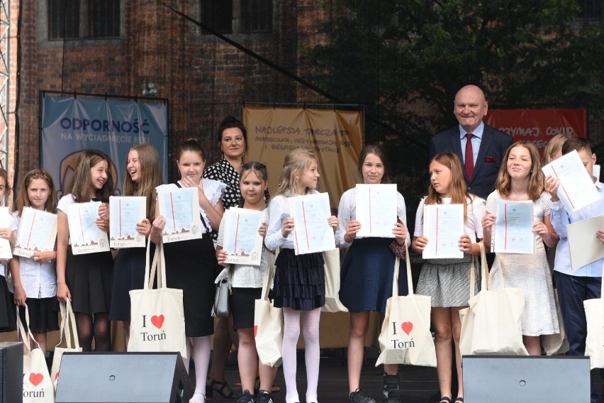 Klasa IVc z SP nr 23 to najlepsza klasa w Toruniu. W piątek...