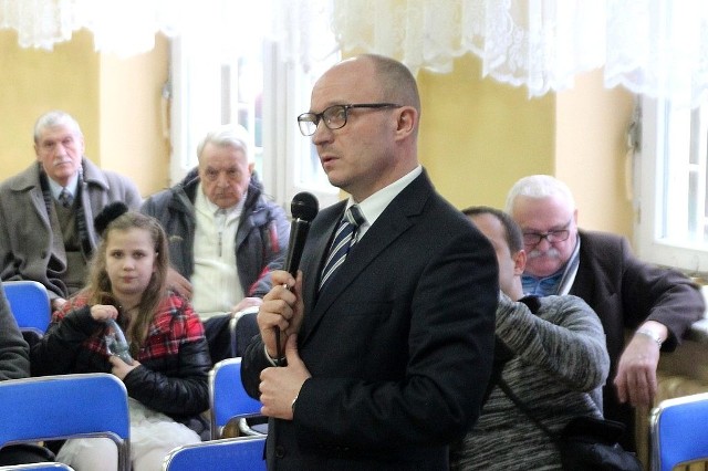 Prezydent Marek Wojtkowski podczas spotkania w SP nr 12 przy ul. Wiejskiej
