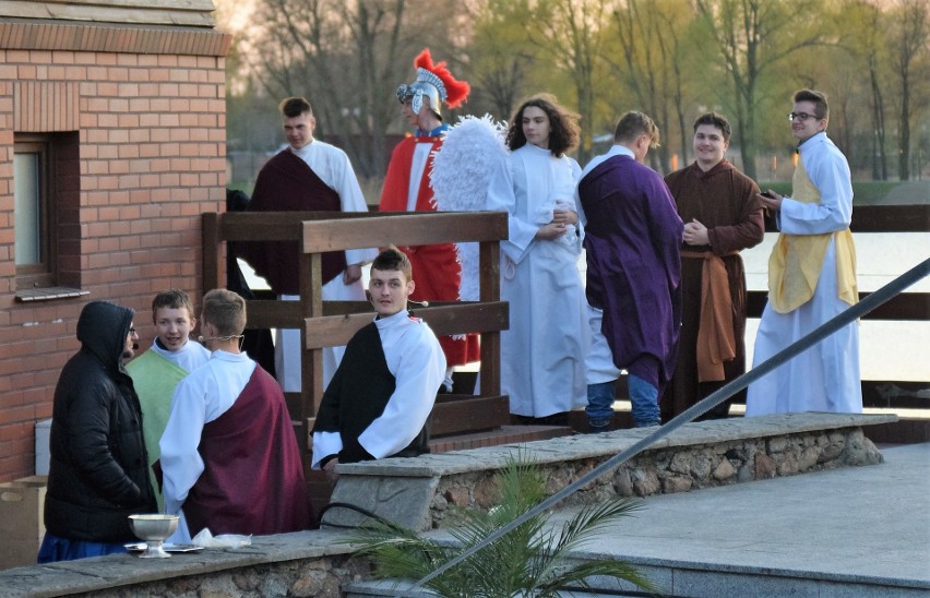 W Kruszwicy odbyło się po raz 7. Misterium Męki Pańskiej,...