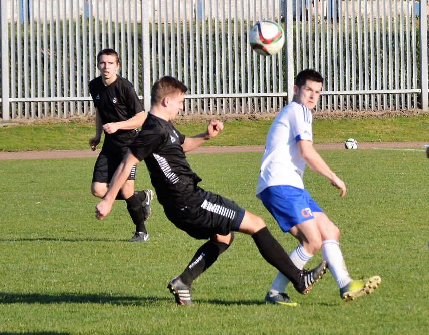 IV liga, grupa zachodnia. Niedosyt po inauguracji w Oświęcimiu na Legionów [ZDJĘCIA]