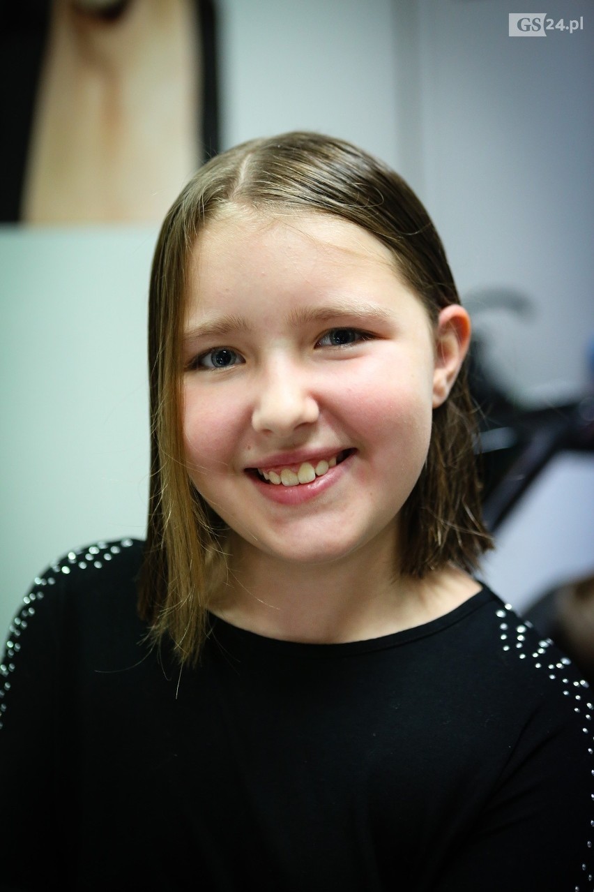 Piękny gest 9-letniej Oli ze Szczecina. Oddała włosy dla Fundacji Rak'n'Roll [WIDEO, ZDJĘCIA]