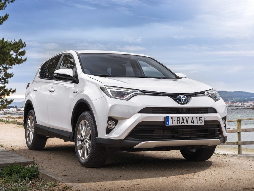 Toyota RAV 4 Hybrid...