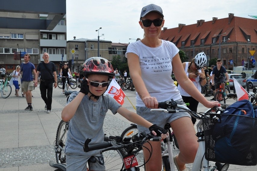 Wrocławskie Święto Rowerzysty. Cykliści przejechali przez miasto. Znajdź się na zdjęciach [DUŻO ZDJĘĆ]