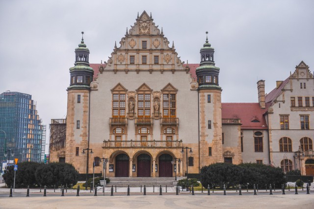 Od 1 czerwca kandydaci mogą wziąć udział w rekrutacji na studia na Uniwersytecie im. Adama Mickiewicza. Do wyboru mają wiele różnorodnych kierunków. Wśród nich nie brakuje takich mniej znanych. Sprawdź naszą galerię ---->