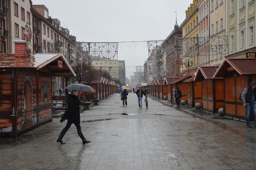 Przygotowania do Jarmarku Bożonarodzeniowego na wrocławskim...