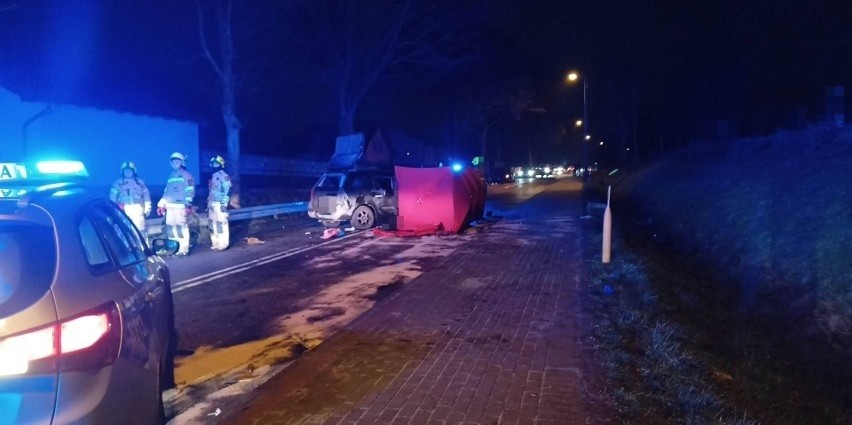 Tragiczny wypadek na drodze w Głobinie pod Słupskiem