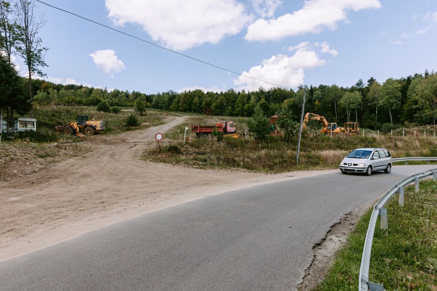 Makabryczny wypadek 21-letniego motocyklisty. Stracił życie przez łańcuch